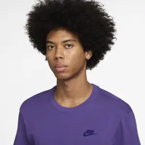 T-shirt Nike Club image-3