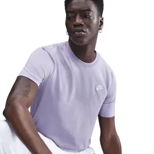 T-shirt Nike Club image-3