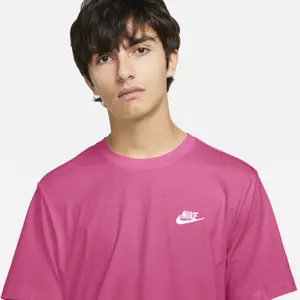 T-shirt Nike Club image-5