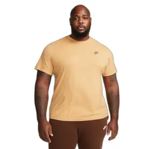 Camiseta Nike Sportswear Club image-2