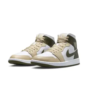 Baskets femme Nike Air Jordan 1 Mid image-4