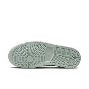 product/n/i/nike_bq6472-134_sail-neutral-grey-igloo-coconut-milk_2.jpg