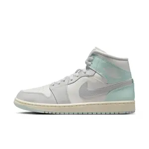 Baskets femme Nike Air Jordan 1 Mid image-1