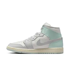 Baskets femme Nike Air Jordan 1 Mid image-3