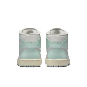Baskets femme Nike Air Jordan 1 Mid image-5