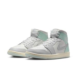 product/n/i/nike_bq6472-134_sail-neutral-grey-igloo-coconut-milk_8.jpg