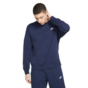Nike Sportswear Club Fleece Crewneck Sweatshirt image-3