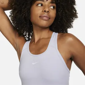 Brassière femme Nike Swoosh image-4