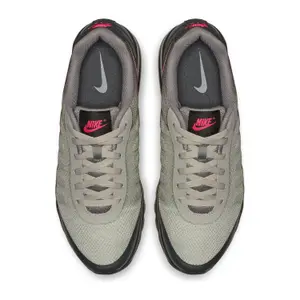 Baskets Nike Air Max Invigor image-5