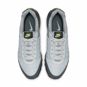 Baskets Nike Air Max Invigor image-3