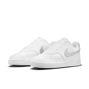 Women's low top Trainers Nike Court Vision image-3