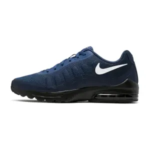 Scarpe da basket Nike Air Max Invigor image-2