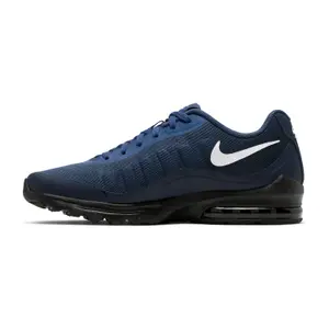 Scarpe da basket Nike Air Max Invigor image-3