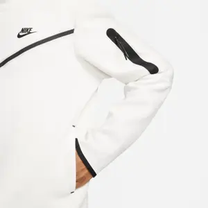Sudadera con capucha Nike Sportswear Tech image-5