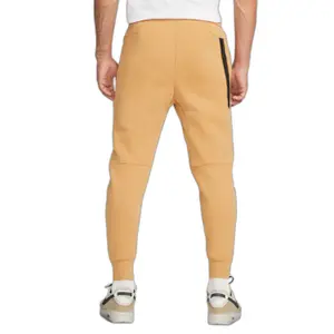 Pantaloni da jogging in maglia Nike Sportswear Tech image-1