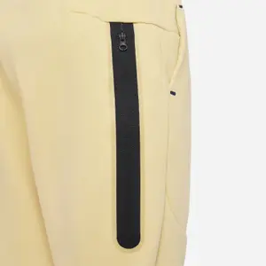 Kids' joggers Nike Tech Fleece image-5