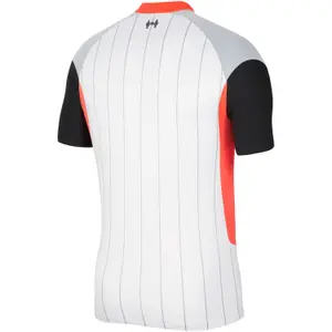 4th Auswärtstrikot Liverpool FC 2020/21 image-4