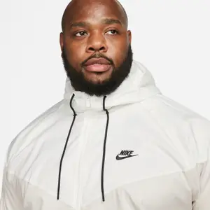 Waterproof jacket Nike Heritage Essentials image-1