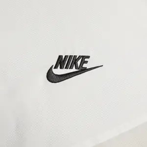 Waterproof jacket Nike Heritage Essentials image-3
