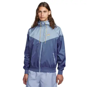Waterproof jacket Nike Heritage Essentials image-0