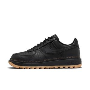 Trainers Nike Air Force 1 Luxe image-1