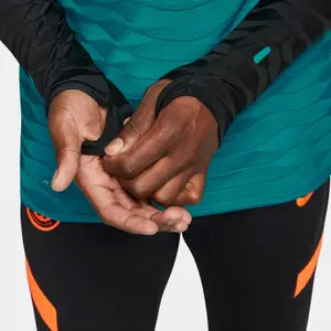 Chelsea strike elite training top 2021/22 image-3