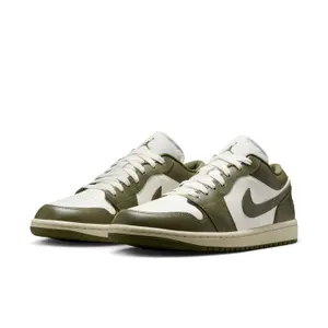 Baskets femme Nike Air Jordan 1 Low image-2