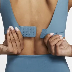 Women's bra Nike Dri-Fit Alpha image-6