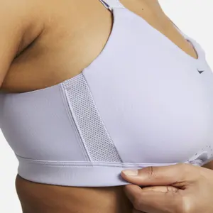 Women's bra Nike Dri-FIT Alpha image-3