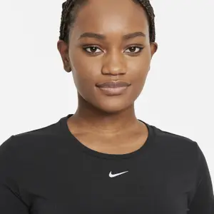 Camiseta de mujer Nike One Luxe Dri-Fit STD image-4