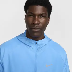 Waterproof jacket Nike Miler image-4