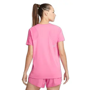 T-shirt de mulher Nike Fast Dri-Fit image-2
