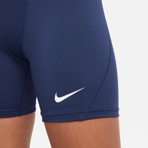 Pantaloncini da donna Nike Dri-FIT Strike NP image-3