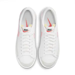 Baskets basses femme Nike Blazer Platform image-2