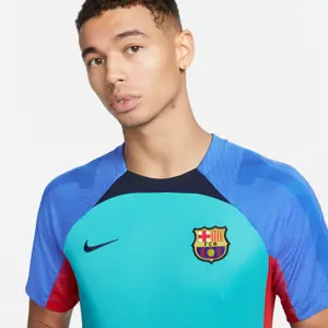 Jersey FC Barcelone Strike Dri-FIT 2022/23 image-1