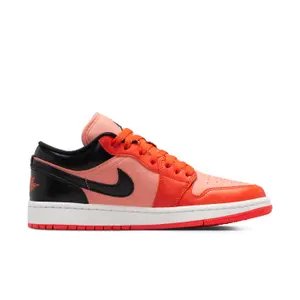 Baskets femme Nike Air Jordan 1 image-6