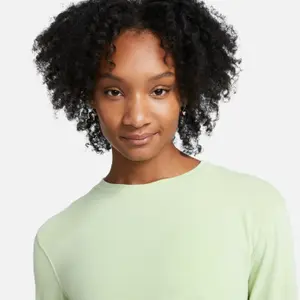 Camiseta de manga larga para mujer Nike Dri-FIT image-3