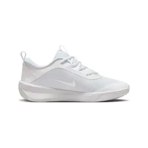 Baskets enfant Nike Omni Multi-Court image-6