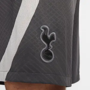 Pantalón corto de entrenamiento Tottenham 2022/23 image-4