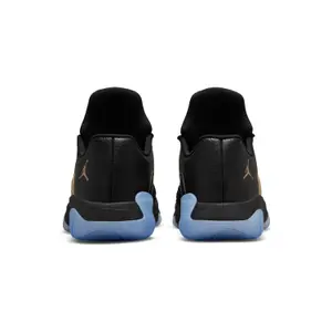 Chaussures de basketball femme Nike Air Jordan 11 image-4