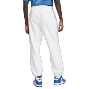 Pantaloni da jogging in felpa Nike Air Therma-Fit image-2