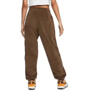 Damen Jogginghose mit Kordelzug aus Sweatstoff Nike Sportswear Air image-1