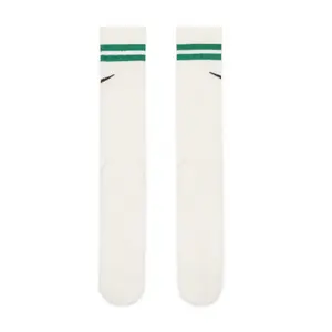 Meias grossas de cano médio Nike Everyday Plus Force image-0