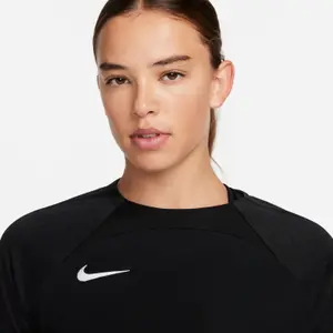 Camiseta de mujer Nike Dri-Fit Strike III image-1