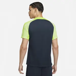 Camiseta Nike Dri-Fit Strike 23 image-2