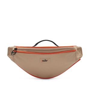 dr6266-200-tasche-nike-heritage-beige-weiss-blitzorange-schwarz-tu