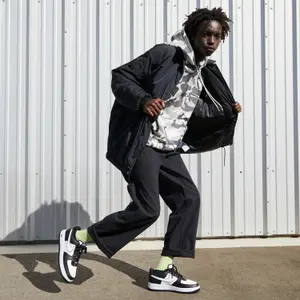 Sapatilhas Nike Air Force 1 '07 image-5