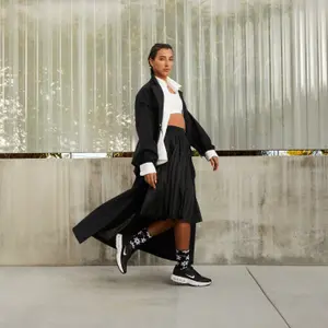 Women's Trainers Nike Zoom Air Fire image-2