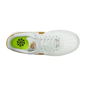 Sapatilhas de mulheres Nike Air Force 1 07 SE image-4