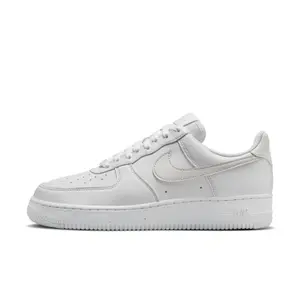 Zapatillas mujer Nike Air Force 1 07 SE image-1